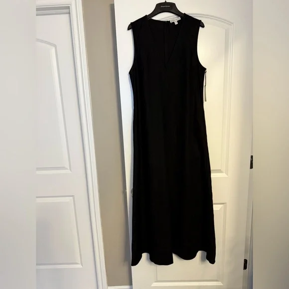 BANANA REPUBLIC Linen V-Neck Maxi Dress NWT - M - Picture 6 of 16